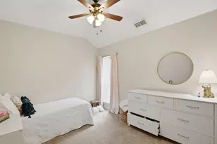 1902 Clear Creek Dr, Weatherford, TX 76087 - Photo 24