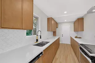 4649 South Dr W, Fort Worth, TX 76132 - Photo 10