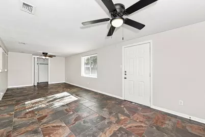 313 McCurdy Street, Crowley, TX 76036 - Photo 6