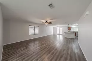 9417 Tierra Verde Dr, Fort Worth, TX 76177 - Photo 10