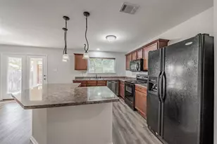 9417 Tierra Verde Dr, Fort Worth, TX 76177 - Photo 6