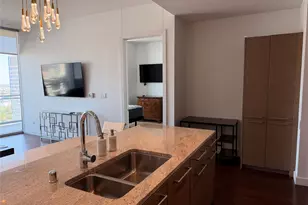 2900 McKinnon St, Dallas, TX 75201 - Photo 6