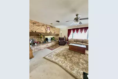 1552 Montclair Drive, Fort Worth, TX 76103 - Photo 6