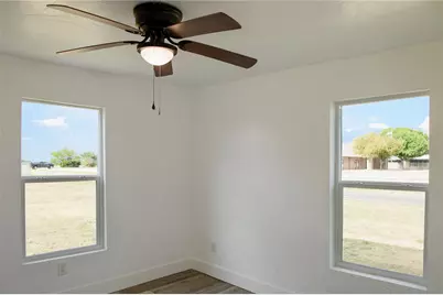 4401 Elementary Drive, Southmayd, TX 76268 - Photo 18