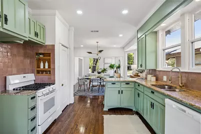 418 S Willomet Avenue, Dallas, TX 75208 - Photo 16