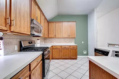 635 Blue Sky Drive, Arlington, TX 76002 - Photo 6