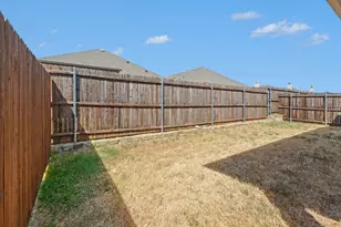 920 Cricket St, Aubrey, TX 76227 - Photo 38