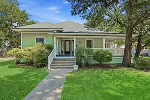 1221 S Crockett St, Sherman, TX 75090 - Photo 1