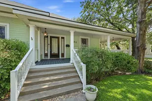 1221 S Crockett St, Sherman, TX 75090 - Photo 4