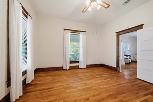 1221 S Crockett St, Sherman, TX 75090 - Photo 28