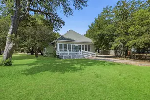 1221 S Crockett St, Sherman, TX 75090 - Photo 40