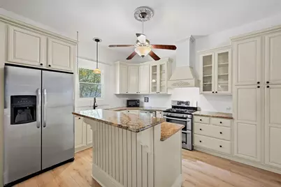 1221 S Crockett Street, Sherman, TX 75090 - Photo 10