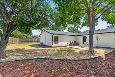 3101 Whisperwood Lane, Bedford, TX 76021 - Photo 24