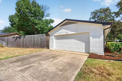 3101 Whisperwood Lane, Bedford, TX 76021 - Photo 4