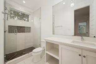 566 Hambrick Rd, Dallas, TX 75218 - Photo 6