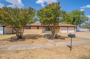 328 Eagle St, Dublin, TX 76446 - Photo 38