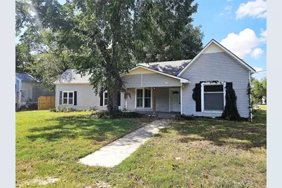 402 E State Street, Groesbeck, TX 76642 - Photo 2