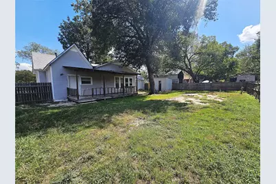 402 E State Street, Groesbeck, TX 76642 - Photo 16