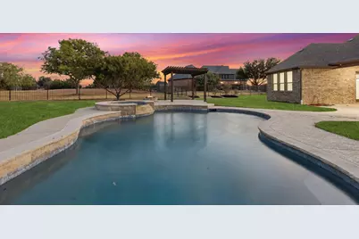 212 W Aurora Vista Trail, Aurora, TX 76078 - Photo 2