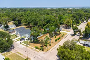 4740 Cranfill Dr, Dallas, TX 75216 - Photo 1