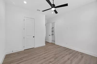 2821 Private Access Road #73107, Burleson, TX 76028 - Photo 12