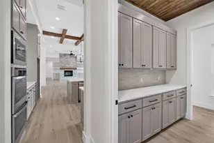 2821 Private Access Rd, Burleson, TX 76028 - Photo 22