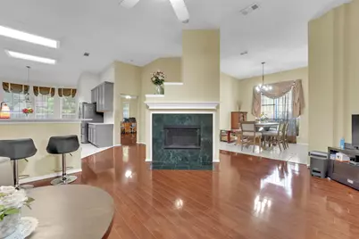 6900 Field Lark Drive, Arlington, TX 76002 - Photo 8