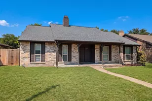 6109 Scenic Dr, Rowlett, TX 75088 - Photo 1