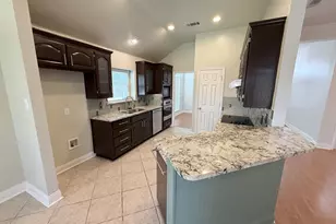 2749 Crystal Glenn Cir, Hurst, TX 76054 - Photo 12