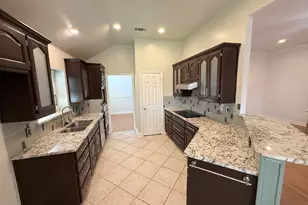 2749 Crystal Glenn Cir, Hurst, TX 76054 - Photo 10