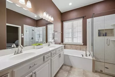 915 Wyndham Way, Allen, TX 75013 - Photo 16