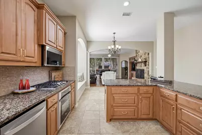 915 Wyndham Way, Allen, TX 75013 - Photo 10
