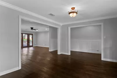 2706 Oak Cliff Lane, Arlington, TX 76012 - Photo 4