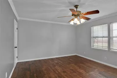 2706 Oak Cliff Lane, Arlington, TX 76012 - Photo 18