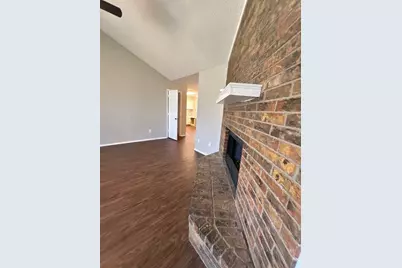 441 Signal Hill Court N #443, Fort Worth, TX 76112 - Photo 2