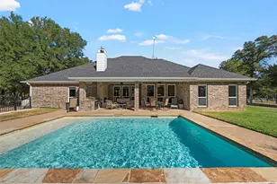 580 Whispering Oaks, China Spring, TX 76633 - Photo 30