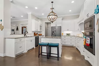 580 Whispering Oaks, China Spring, TX 76633 - Photo 8