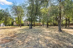 580 Whispering Oaks, China Spring, TX 76633 - Photo 32