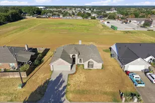 509 Jouette St, Farmersville, TX 75442 - Photo 26