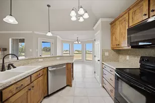 509 Jouette St, Farmersville, TX 75442 - Photo 10