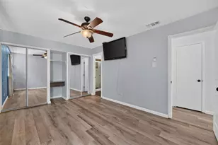 2130 Bowie Dr, Carrollton, TX 75006 - Photo 20