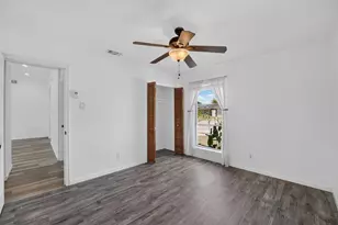 2130 Bowie Dr, Carrollton, TX 75006 - Photo 26