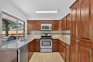 2130 Bowie Dr, Carrollton, TX 75006 - Photo 16