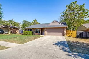 5921 Chisholm Trail, Haltom City, TX 76148 - Photo 1