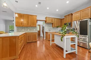 1929 Highland Park Cir, Denton, TX 76205 - Photo 2