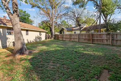 400 S 8th Avenue, Teague, TX 75860 - Photo 24