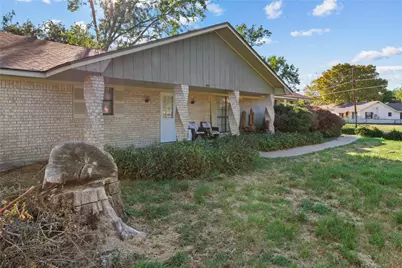 400 S 8th Avenue, Teague, TX 75860 - Photo 4