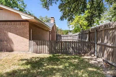 805 Laura Avenue, Corsicana, TX 75110 - Photo 24