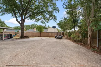 805 Laura Avenue, Corsicana, TX 75110 - Photo 28