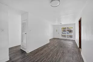 4809 Melinda Dr, Forest Hill, TX 76119 - Photo 10